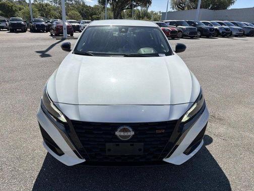 White 2023 Nissan Altima 2.5 SR