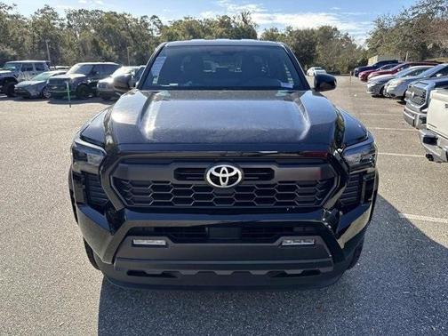 2025 Toyota Tacoma Hybrid TRD