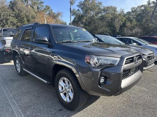 2022 Toyota 4Runner SR5