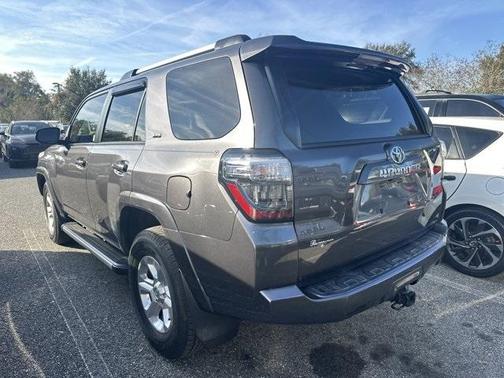 2022 Toyota 4Runner SR5