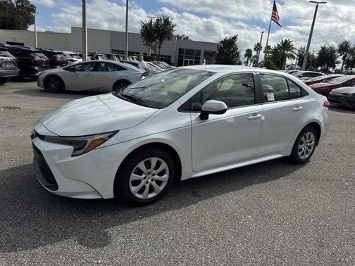 2026 Toyota Corolla Hybrid LE