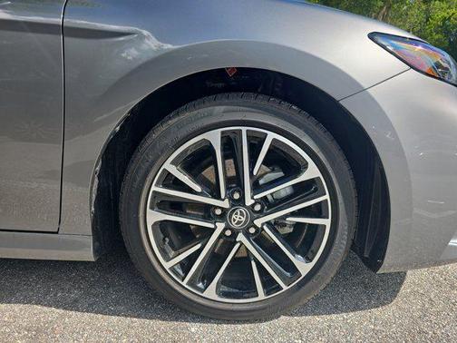 Metal 2026 Toyota Camry XLE