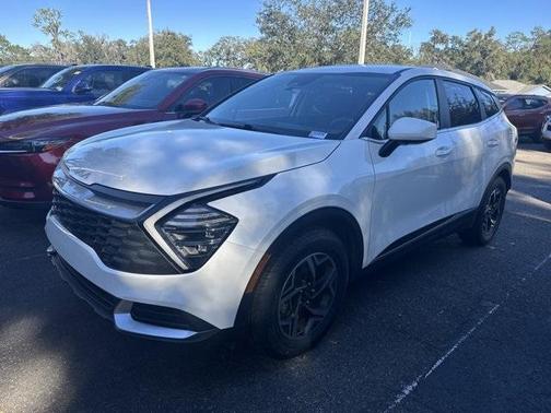 2024 Kia Sportage LX