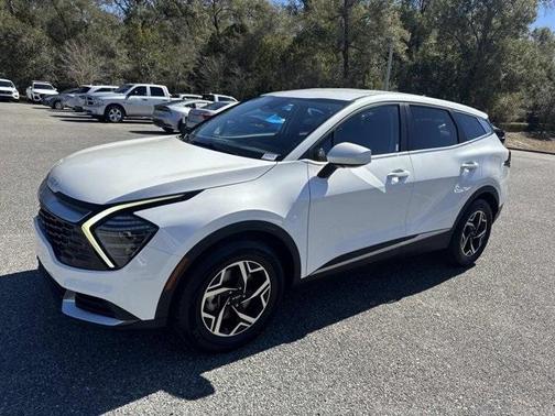 2024 Kia Sportage LX