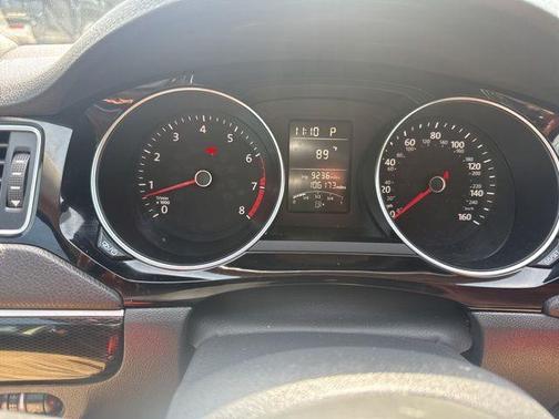 Moon Rock Silver Metallic 2016 Volkswagen Jetta 1.8T SEL