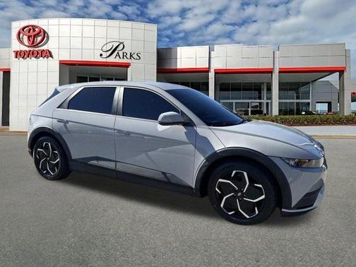 2022 Hyundai IONIQ 5 SEL