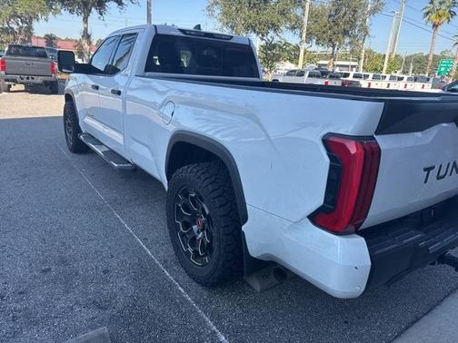 2022 Toyota Tundra SR5