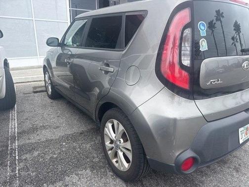 2015 Kia Soul +