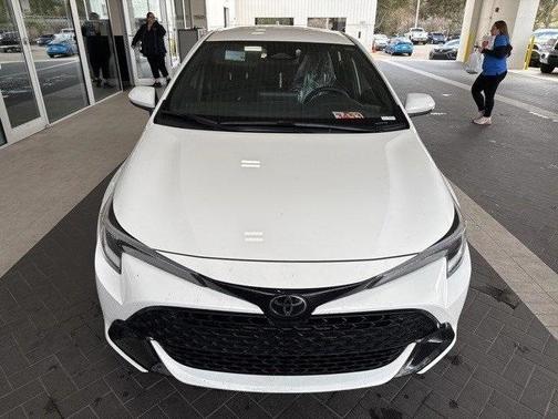 2024 Toyota Corolla Hatchback SE