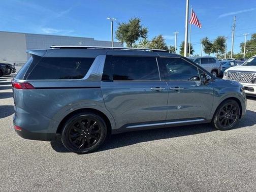 2024 Kia Carnival SX Prestige