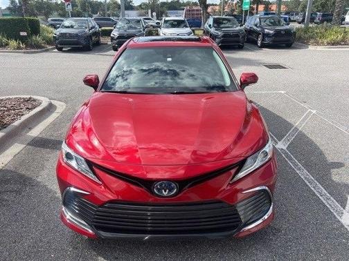 2024 Toyota Camry Hybrid XLE