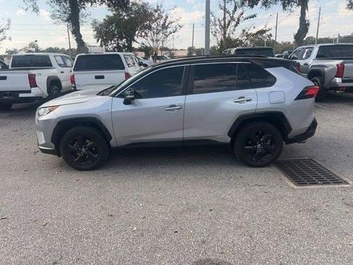 2019 Toyota RAV4 Hybrid XSE