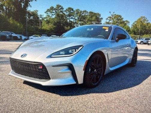 2025 Toyota GR86 Premium