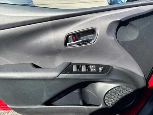 2021 Toyota Prius Prime LE