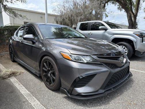 Predawn Gray Mica 2018 Toyota Camry SE