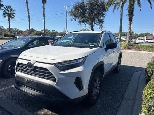 2025 Toyota RAV4 Hybrid LE