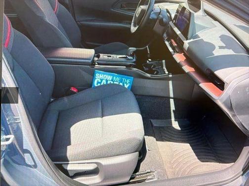 Gray 2024 Toyota Prius Prime SE
