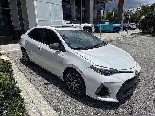 Blizzard Pearl 2017 Toyota Corolla EDITION