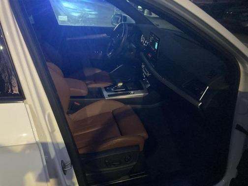 2025 Audi Q5 45 S line quattro Premium