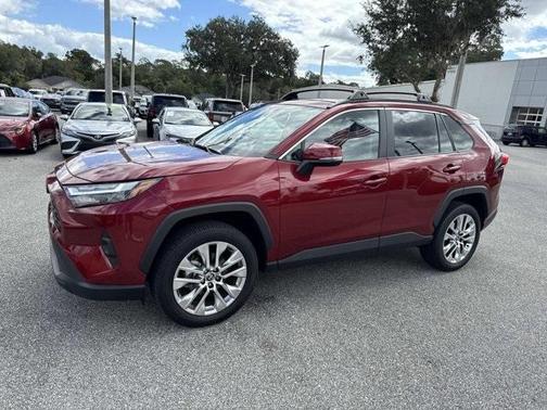 2025 Toyota RAV4 XLE Premium