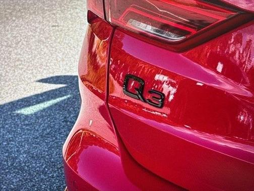 2022 Audi Q3 45 S line Premium