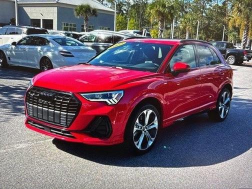 2022 Audi Q3 45 S line Premium