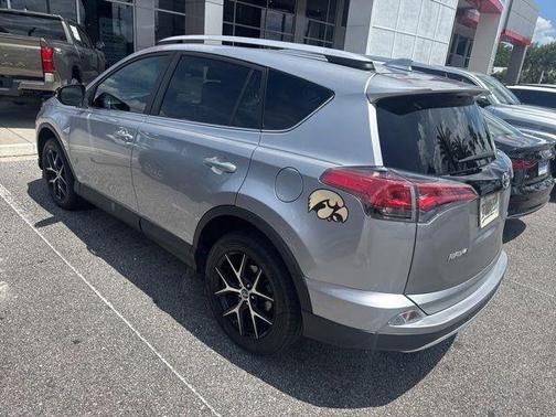 Barcelona Red Metallic 2016 Toyota RAV4 SE