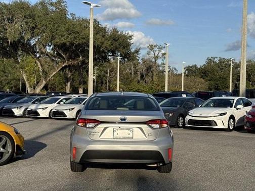 2025 Toyota Corolla Hybrid LE