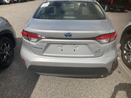 2025 Toyota Corolla Hybrid LE