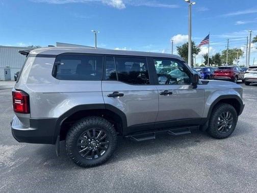 2025 Toyota Land Cruiser 