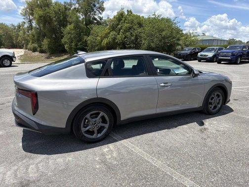 Steel Gray 2025 Kia K4