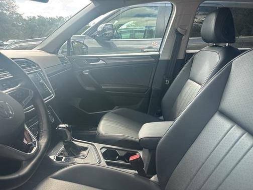 2024 Volkswagen Tiguan 2.0T Wolfsburg Edition
