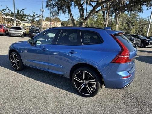 2020 Volvo XC60 T5 R-Design