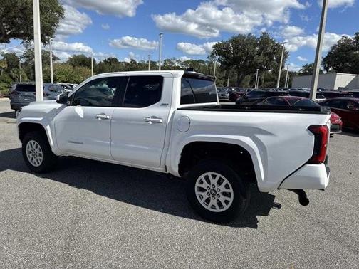 2024 Toyota Tacoma SR5