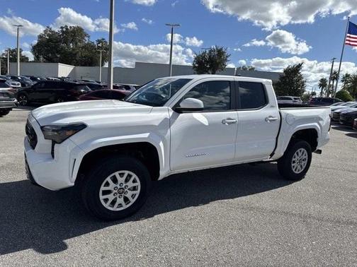 2024 Toyota Tacoma SR5
