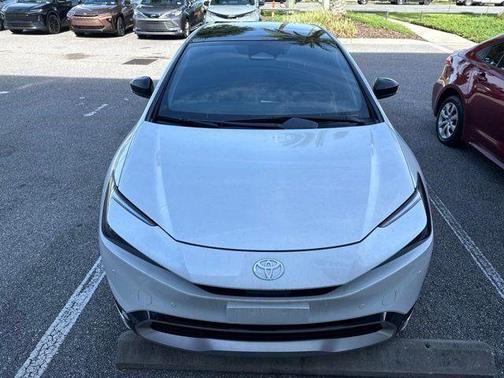 Wind Chill Pearl 2024 Toyota Prius Prime XSE