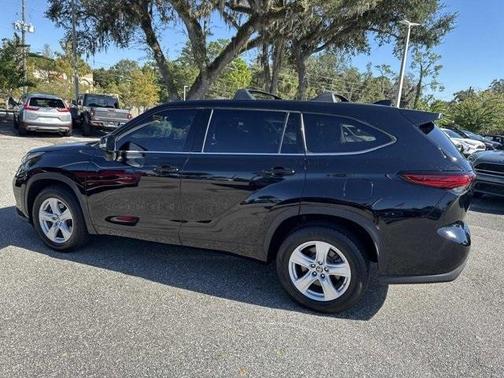 2021 Toyota Highlander L