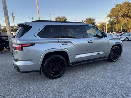 2025 Toyota Sequoia SR5