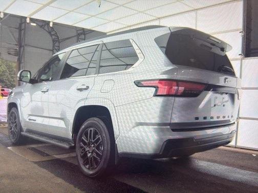 2025 Toyota Sequoia SR5