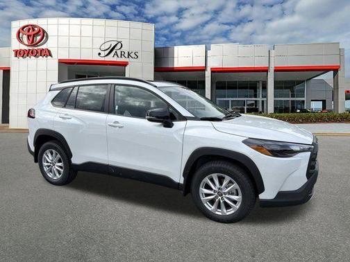 Pearl 2026 Toyota Corolla Cross LE