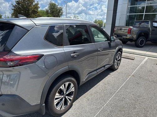 Gun Metallic 2022 Nissan Rogue SV