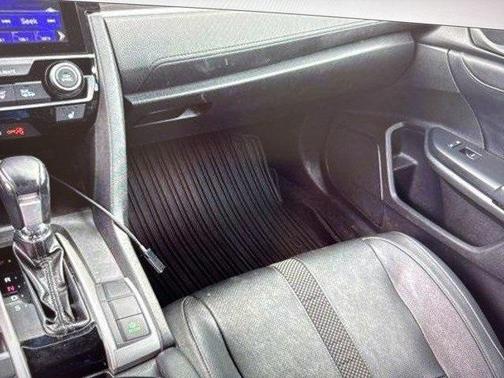 2020 Honda Civic Touring