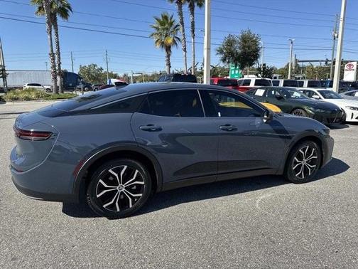 2025 Toyota Crown XLE