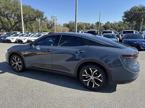 2025 Toyota Crown XLE