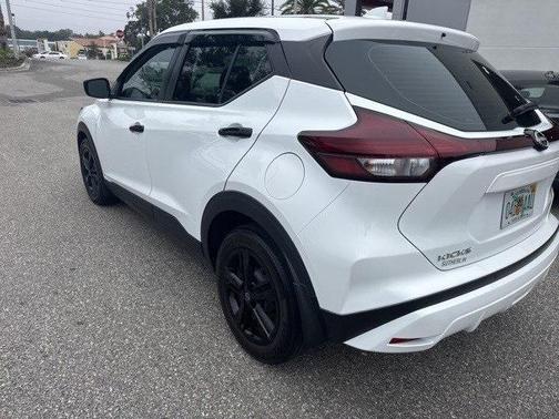 2024 Nissan Kicks S