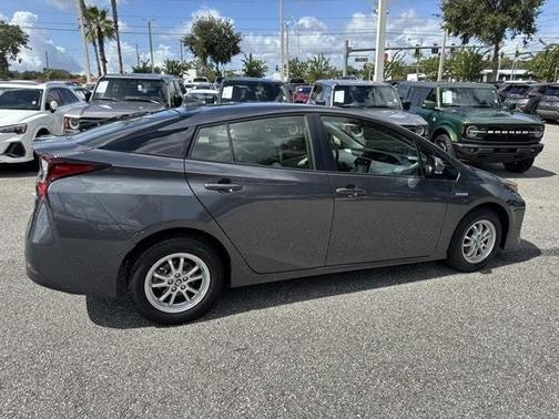 2020 Toyota Prius LE