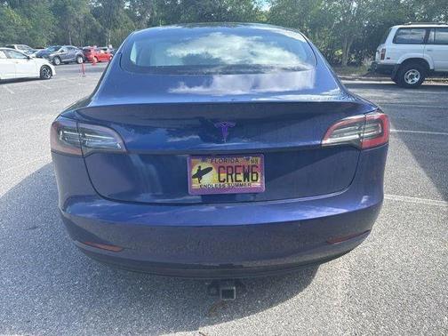 Deep Blue Metallic 2022 Tesla Model 3 Base