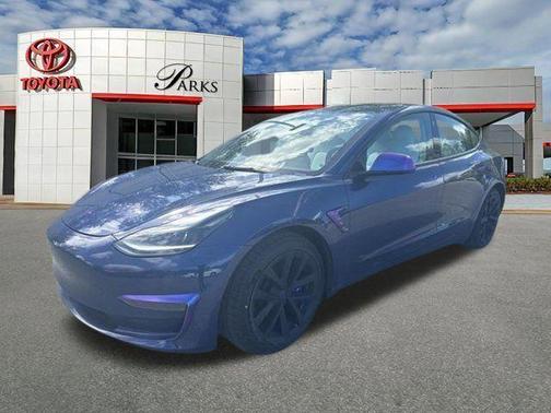 Deep Blue Metallic 2022 Tesla Model 3 Base