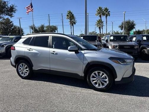 2023 Toyota Corolla Cross LE