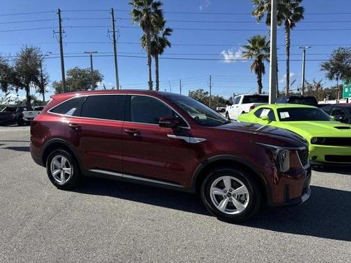 2024 Kia Sorento LX
